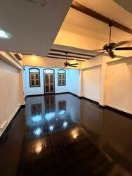 North Bridge Road (D7), Office #595193671